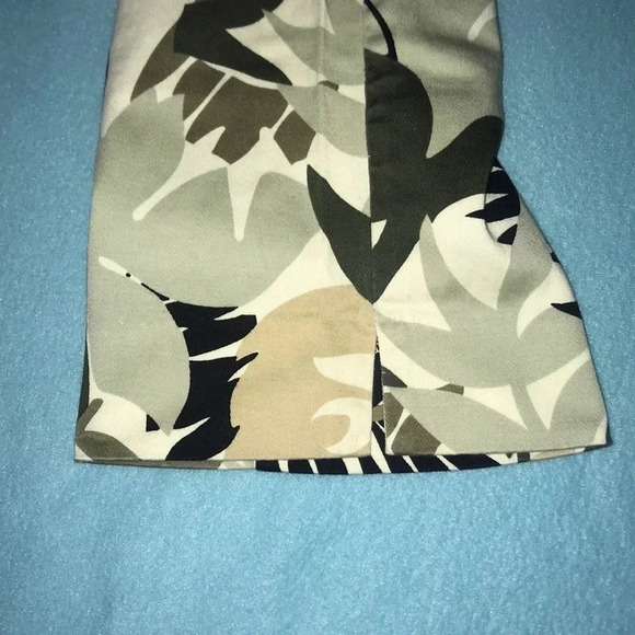 Hilliard & Hanson crop pants stretchy jungle print size 8 - Picture 3 of 5